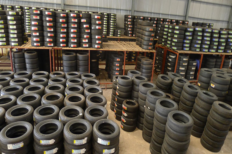 Phân phối các loại lốp xe tại phú mỹ